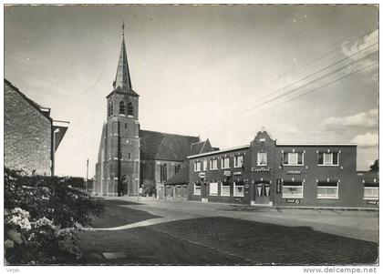 Ravels - Eel : kerk St. Adrianus       ( groot formaat   )