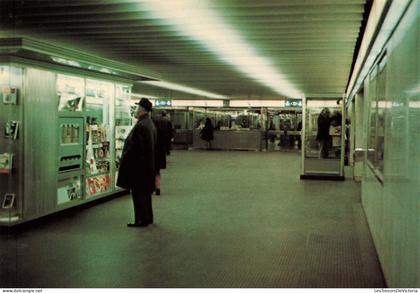 BELGIQUE - Bruxelles - Métro - Colorisé - Carte postale