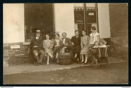 CPA - Carte Postale Photo - Belgique - Verviers? - Photo de Personnes devant un Café  (CP23363)