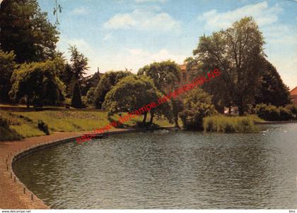 Parkzicht met vijver - Zaventem