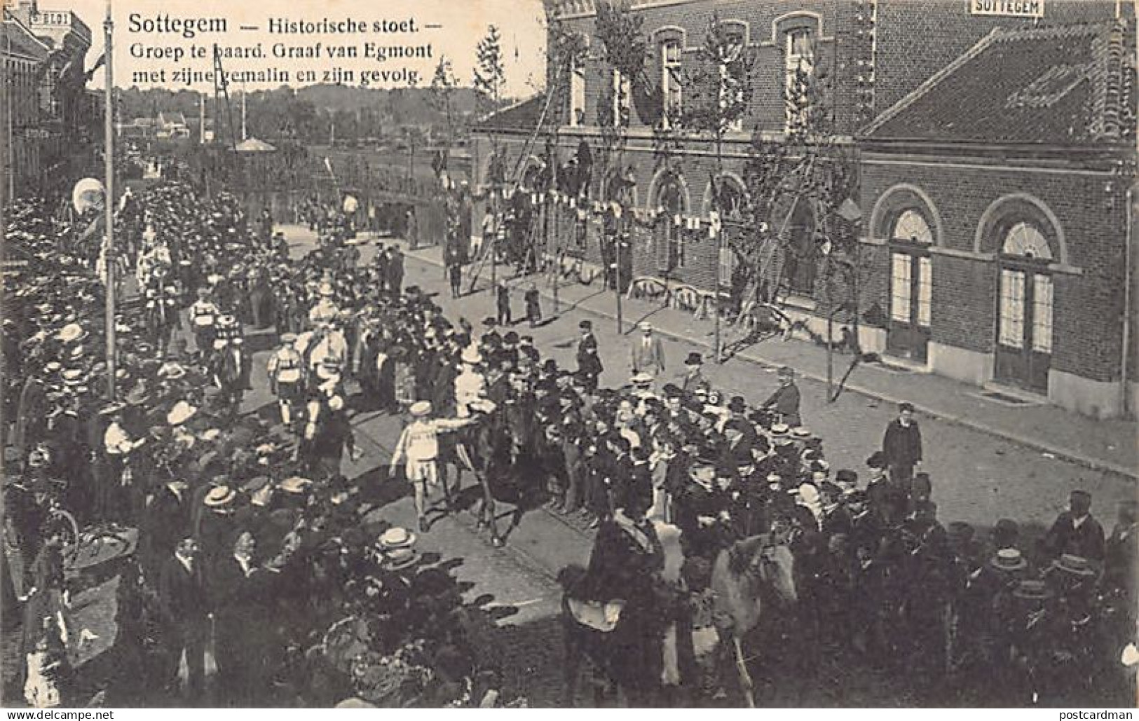 België - ZOTTEGEM (O. Vl.) Historische processie van 17 september 1905 voor het station - 75e verjaardag van de onafhank