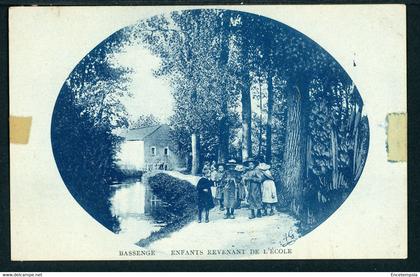 CPA - Carte Postale - Belgique - Bassenge - Enfants revenant de l'Ecole  (CP21779)