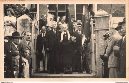 [-5%] CPA - Belgique - Berloz - Carte Photo - Animé - Anniversaire De Mariage - Daté 1950