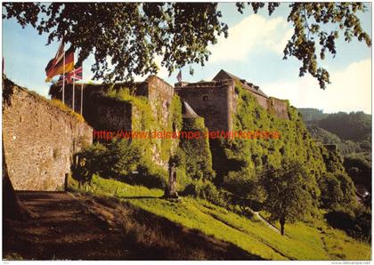 Chateau-fort et statue de Godefroid de Bouillon - Bouillon