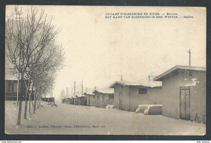 +++ CPA - Camp d' ELSENBORN en hiver - Butgenbach - Ecuries  //