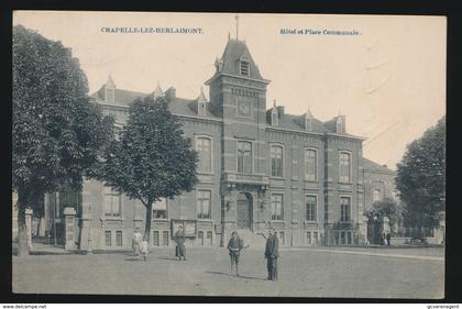 CHAPELLE LEZ HERLAIMONT HOTEL ET PLACE COMMUNALE