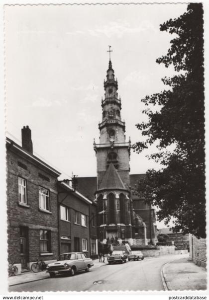 Diegem - De kerk - & old cars