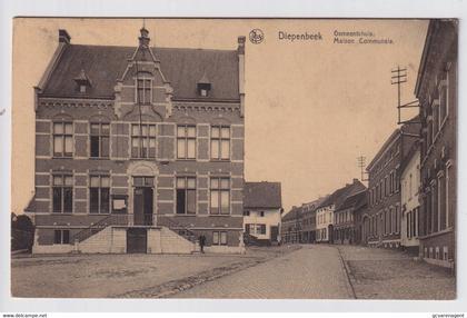 DIEPENBEEK  GEMEENTEHUIS