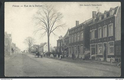 +++ CPA - FLERON - Rue de la Station - Café Estaminet Billard   //