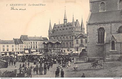 GERAARDSBERGEN Grammont (O. Vl.) Het centrale plein