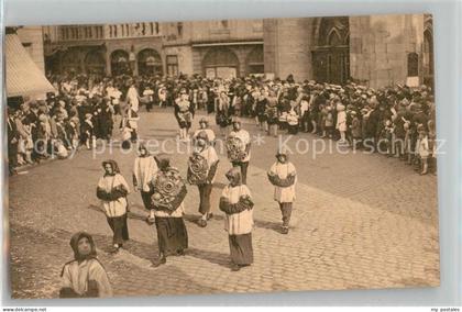 43503032 Tournai Hainaut Paroisse Saint Brice Porteurs de reliquaires Tournai Ha