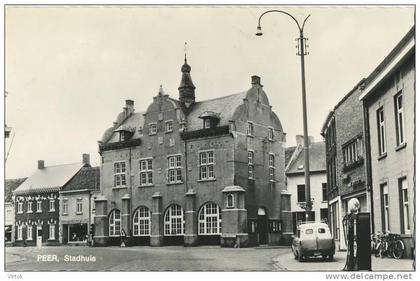 Peer : Stadhuis   ( geschreven met zegel )