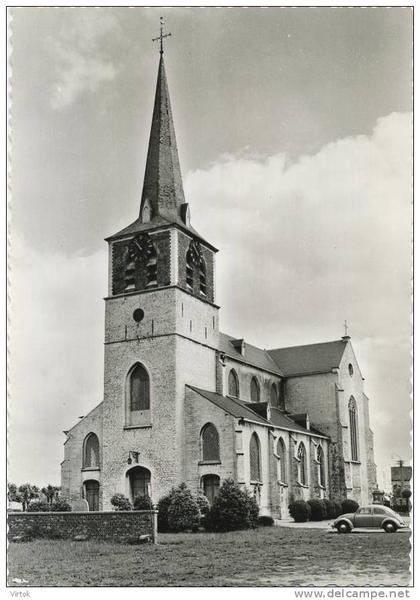 Ranst :  Kerk    ( groot formaat )   old car  VW