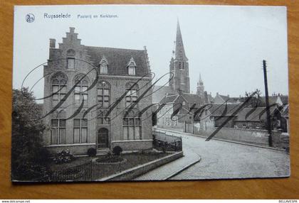 Ruiselede  Pastorij en kerk