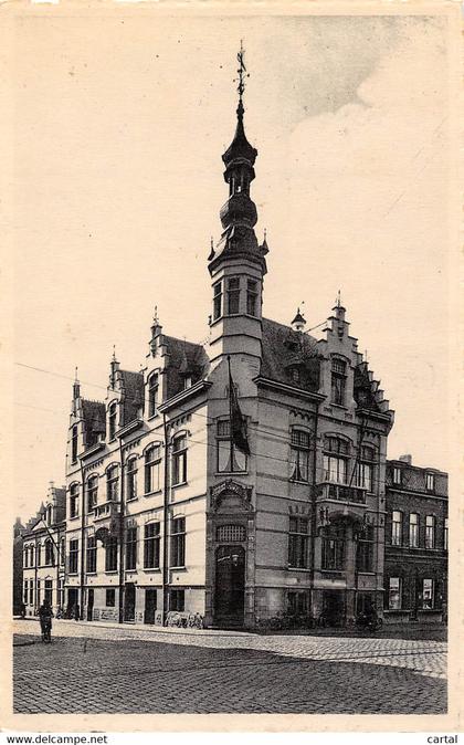 WEVELGEM - Gemeentehuis en Post