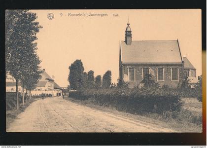 RONSELE BIJ ZOMERGEM KERK