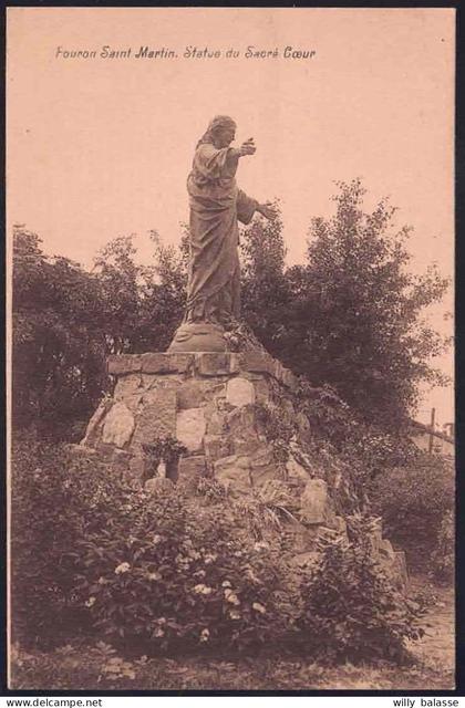 +++ CPA - FOURON ST MARTIN - Statue du Sacré Coeur  //