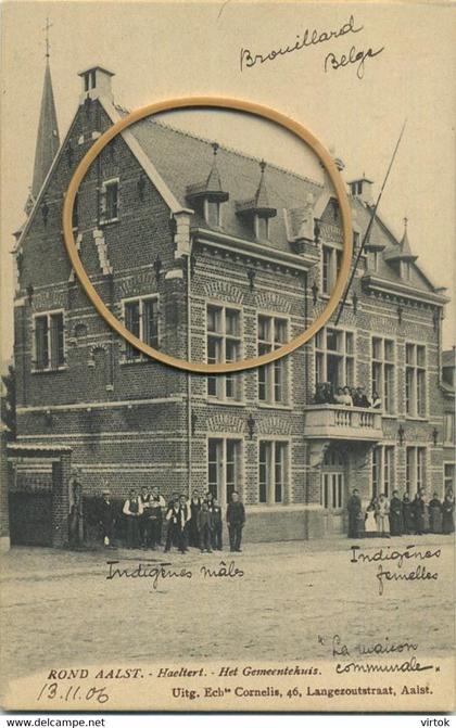 Haaltert  rond Aalst  :  Het gemeentehuis