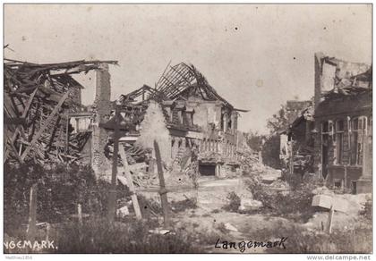 CP Photo LANGEMARK-POELKAPELLE - des bâtiments détruits (A10, ww1, wk1)