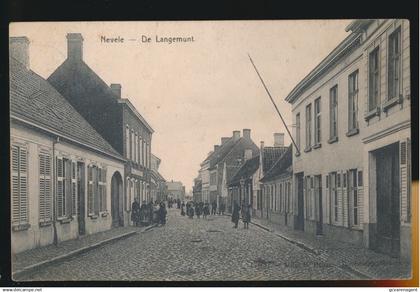 NEVELE     DE LANGEMUNT