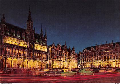 BRUXELLES . Grand' Place la nuit .