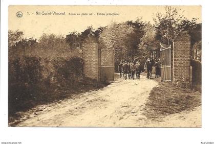 Nil-saint-vincent - Ecole en plein air - Entrée principale.