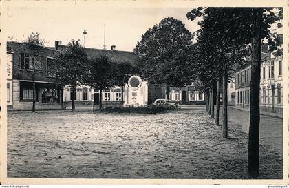 WINGENE   KERKPLEIN                                       ZIE AFBEELDINGEN