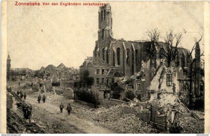 Zonnebeke von Engländern zerschossen