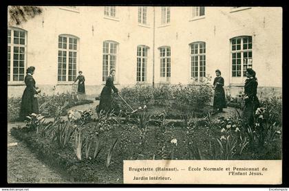 Carte postale - Belgique - Brugelette - Ecole Normale et Pensionnat de l'Enfant Jésus - Jardin Intérieur (CP25716OK)