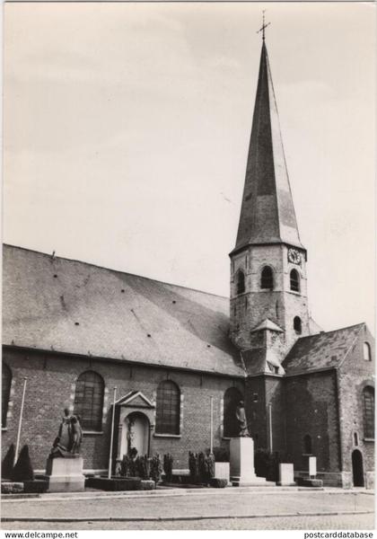 Deerlijk - St. Columbakerk