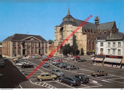 Grote Markt - Stadhuis Sint-Sulpitiuskerk - Diest