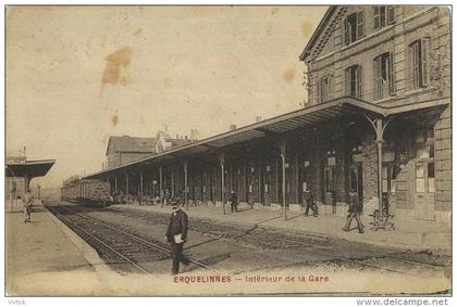 Erquelinnes :  intérieur de la gare