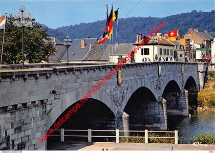 Pont et hampes - Hamoir