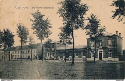 KAPRIJKE  DE GEMEENTESCHOOL        2 SCANS