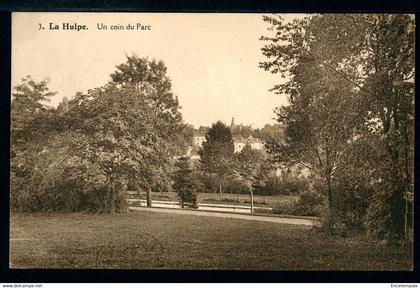 CPA - Carte Postale - Belgique - La Hulpe - Un Coin du Parc (CP19398)