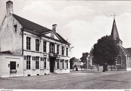 LAARNE - LAERNE -gemeentehuis