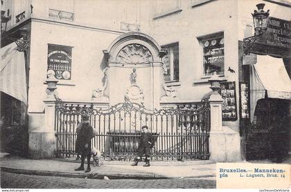 BELGIQUE - BRUXELLES -  Manneken Pis - Carte Postale Ancienne