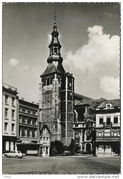 Sint-Truiden :   Oude abdijtoren   ( groot formaat  )