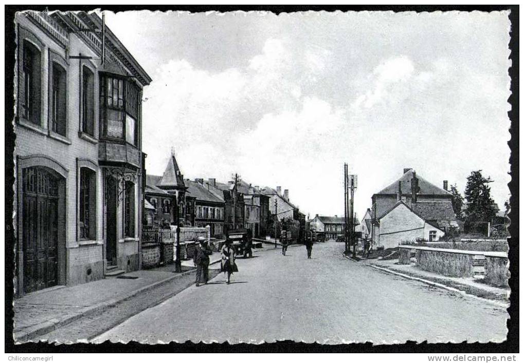 Belgique - Momignies - Rue de la Station ( N 385 )