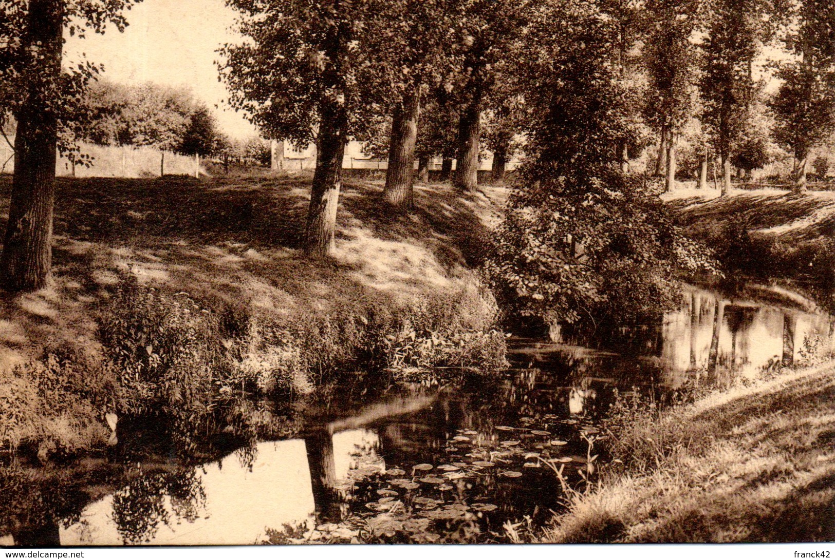 belgique. rebecq rognon. la senne au hameau du houx