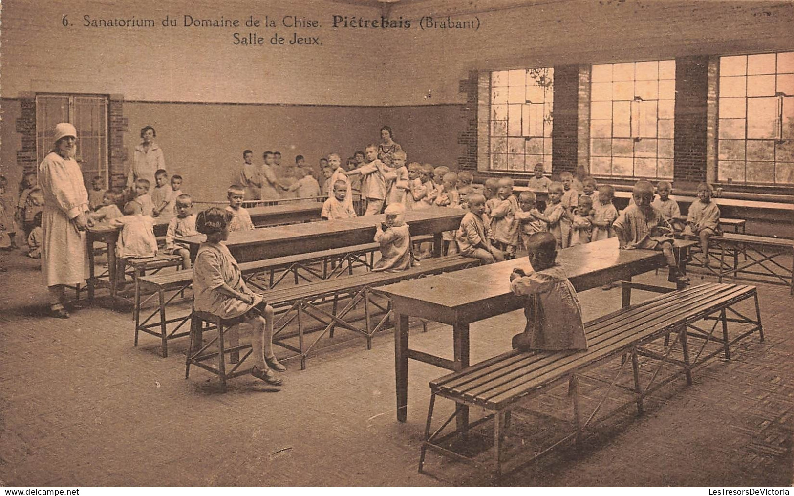 BELGIQUE - Sanatorium du Domaine de la Chise - Piétrebais (Brabant) - Salle de jeux - animé - Carte Postale Ancienne