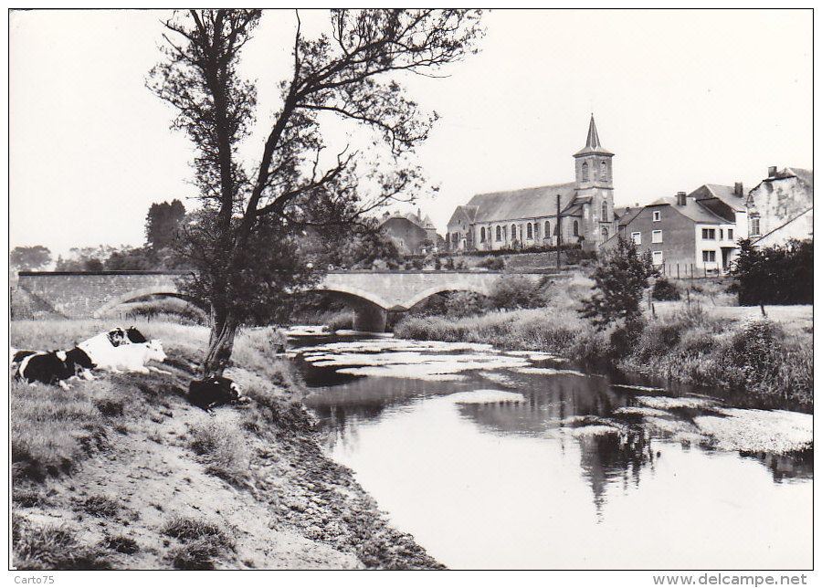 Belgique - Tintigny - Eglise et Pont sur le Semois