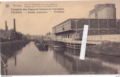 Antoing  :   comptoir des chaux et ciments du Tournaisiss : chargement ..  bateaux - boten