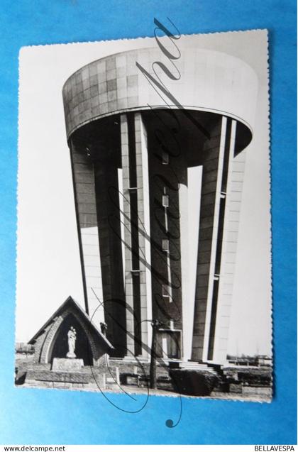 Borsbeek Watertoren en kapel