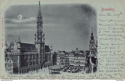 Belgique - BRUXELLES - Place de l'Hôtel de ville la nuit - Année 1898 - Ed. Stengel & Co.