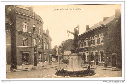 "Court-Saint-Etienne - Grand´Place"