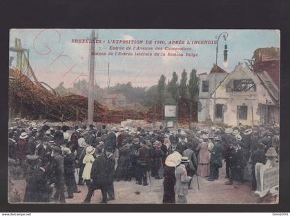 Bruxelles - L'Exposition de 1910, après 'incendie - Entrée de l'Avenue des Concessions - postkaart