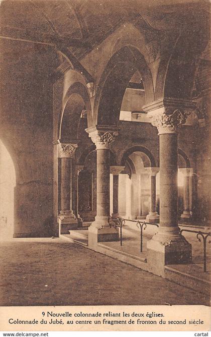 Eglise millénaire de ROLOUX - Nouvelle colonnade reliant les deux églises.