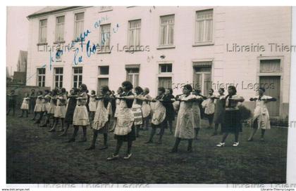 Carte photo Fontaine L'Evêque  LEERNES  L'Ecole des  Soeurs  cours de gymnastique