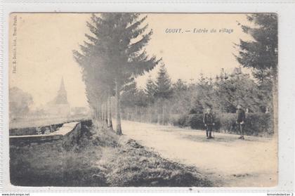 Gouvy. Entrée du village. *